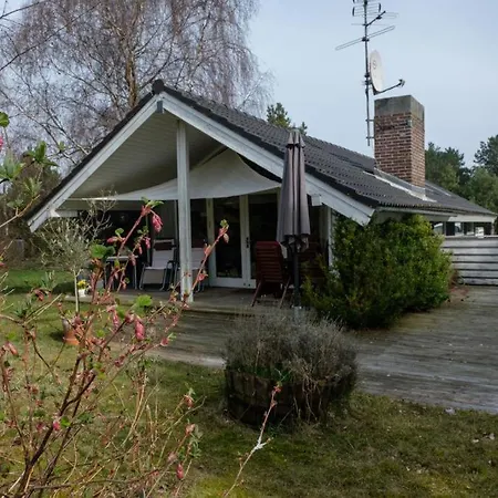 Well-maintained On Private Natural Plot Just 200 Meters From Boeslum Ebeltoft