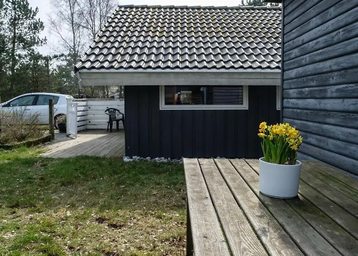 Well-maintained On Private Natural Plot Just 200 Meters From Boeslum