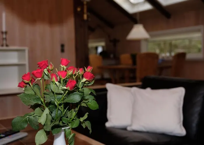 Well-maintained On Private Natural Plot Just 200 Meters From Boeslum * Ebeltoft